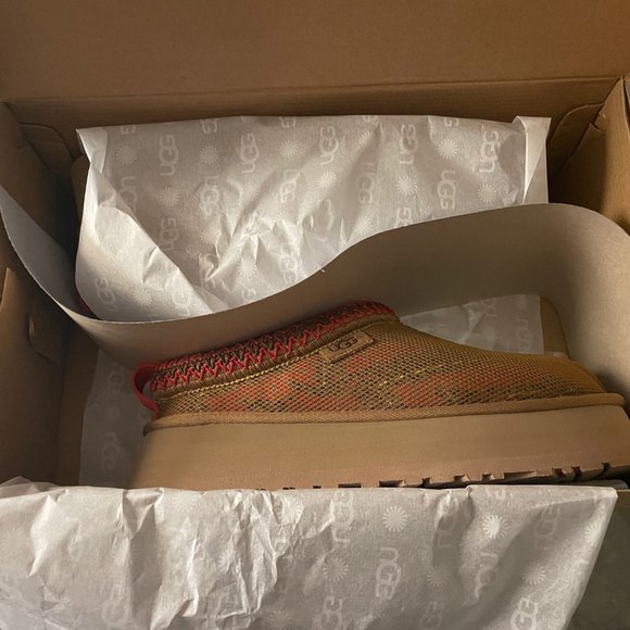 UGG Tazz Maxi Tasman Slippers Chestnut Sz 7 NWT - Picture 3 of 10